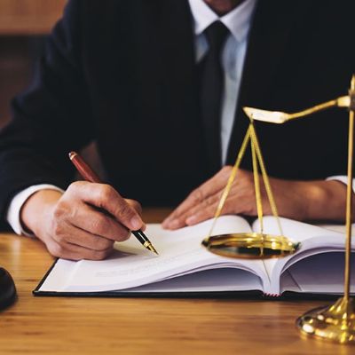 litigation-compressed